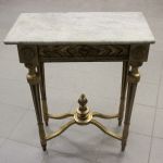 944 5540 CONSOLE TABLE